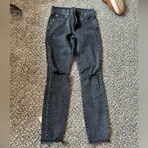 10/25$ Gap Skinny denim